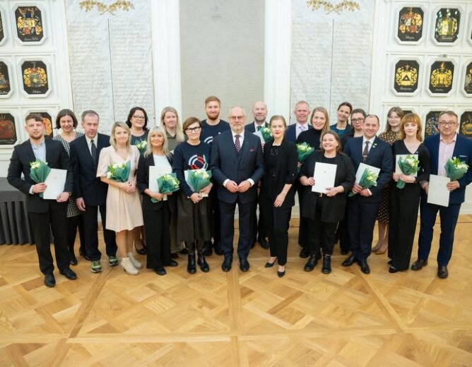 Esita aasta tegija kandidaat